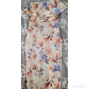 Boohoo off shoulders strapless tube dress 4US with flowers